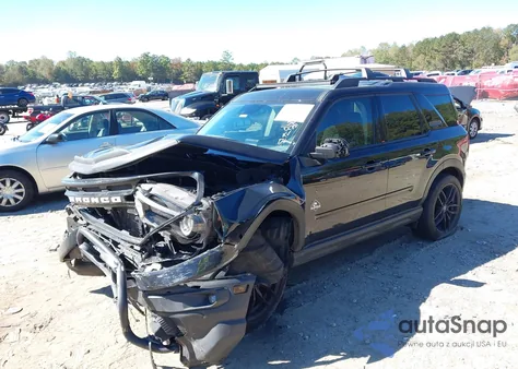 2021 Ford Bronco Sport Outer Banks z USA, uszkodzony, nr VIN 3FMCR9C64MRB41159